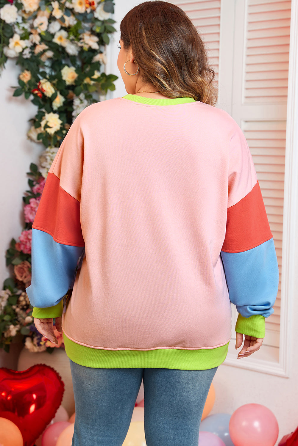 Light pink plus size colorblock patchwork sweatshirt for stylish comfort