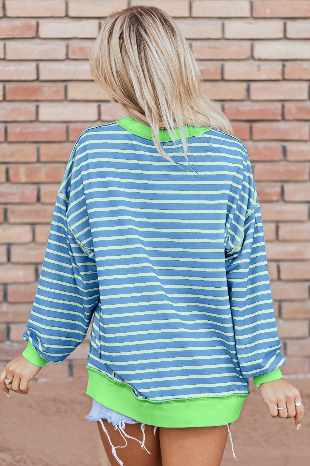 Chic high-low striped long sleeve pullover