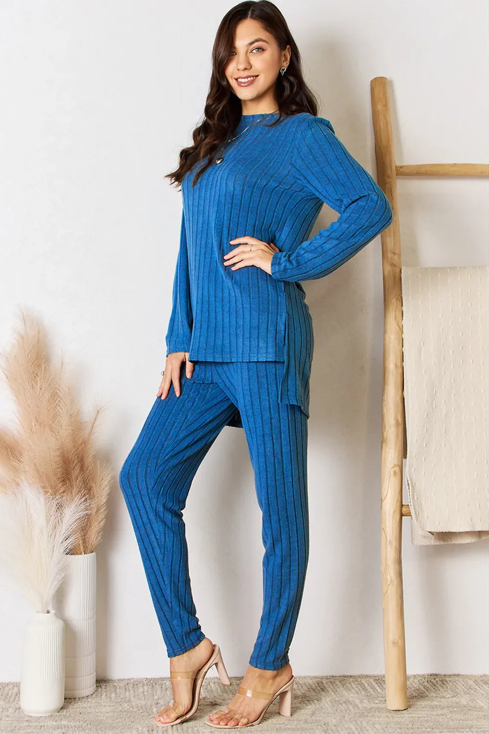 ShopBasicbae: Ribbed High-Low Set