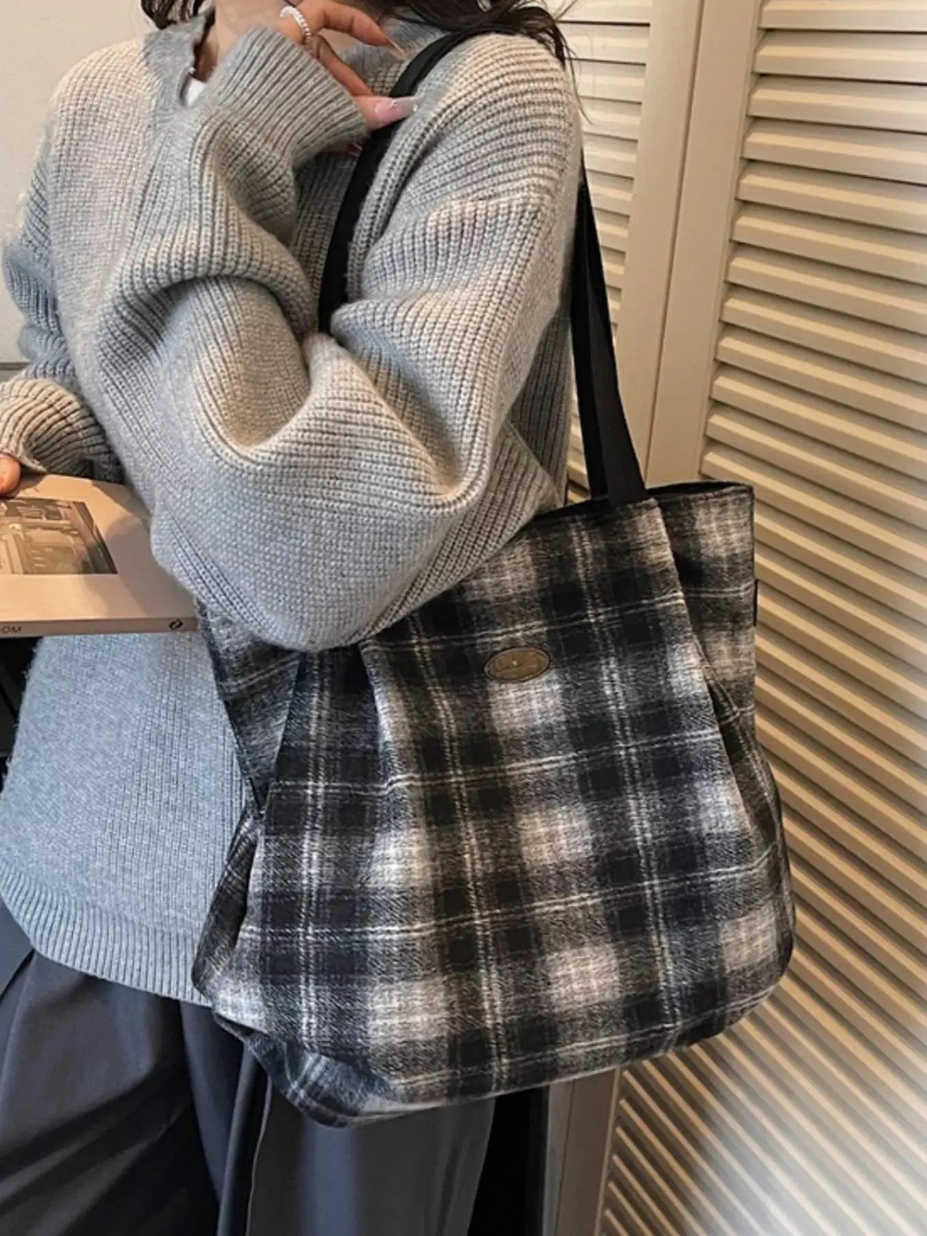 Plaid Pattern Casual Tote Bag Simply Love
