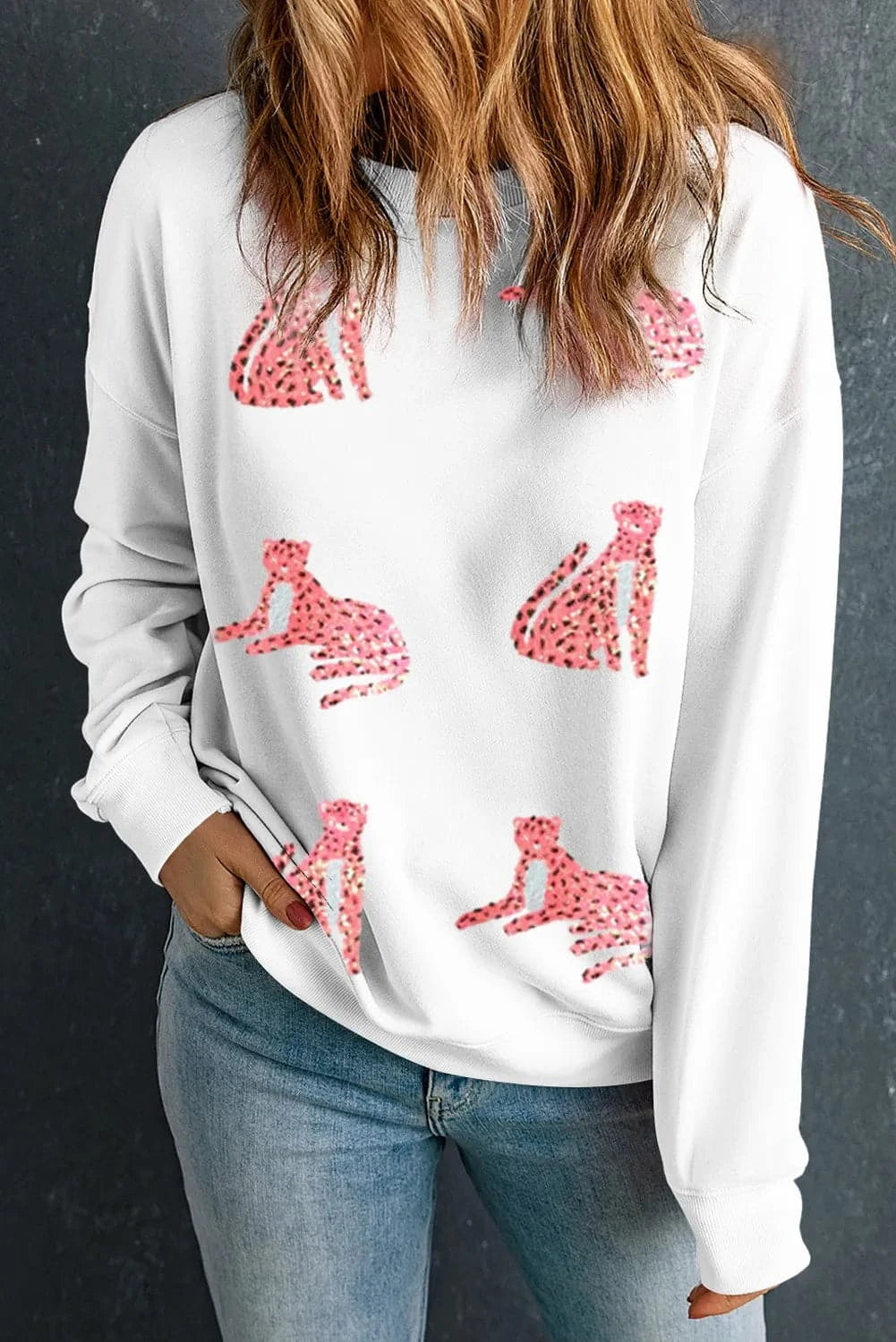 Leopard Round Neck Long Sleeve Sweatshirt.