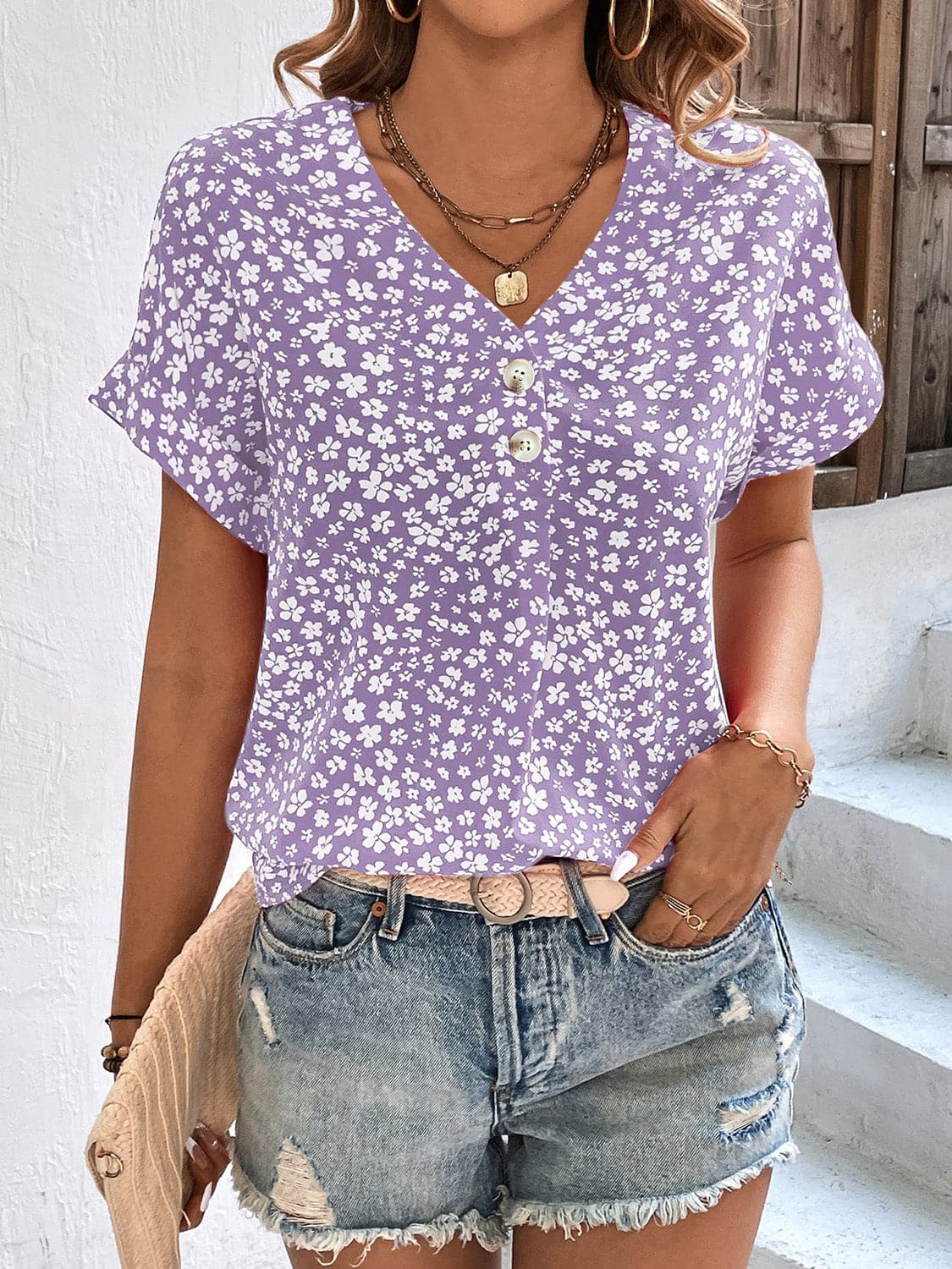 Printed V-Neck Short Sleeve Blouse.