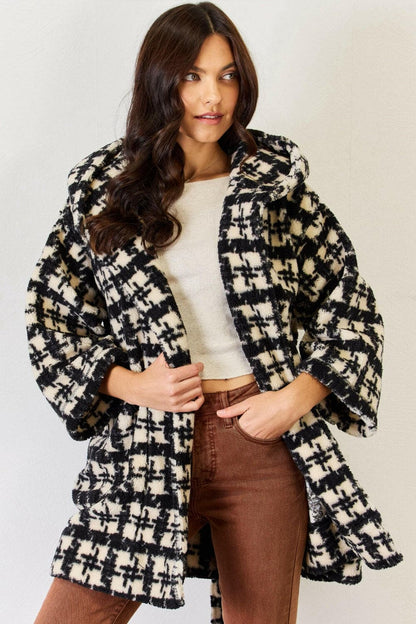 J.NNA Fuzzy Plaid Waist Tie Hooded Robe CardiganExperience Ultimate Comfort and Style
 Introducing the J.NNA Fuzzy Plaid Waist Tie Hooded Robe Cardigan, your new go-to essential for cozy elegance. This versatile rLove Salve NNA Fuzzy Plaid Waist Tie Hooded Robe Cardiganlounge