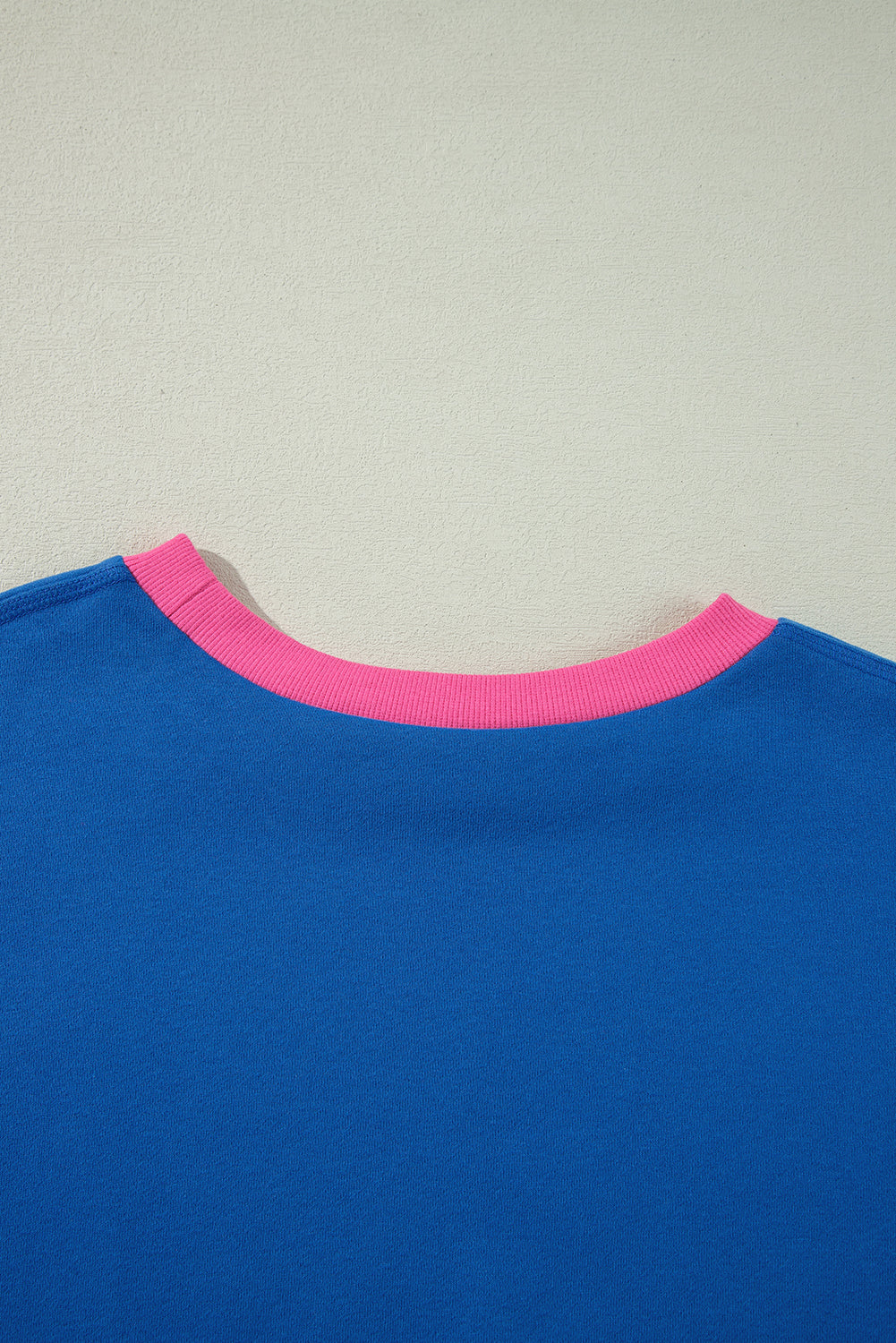 Chic sky blue color block balloon sleeve sweatshirt for plus sizes