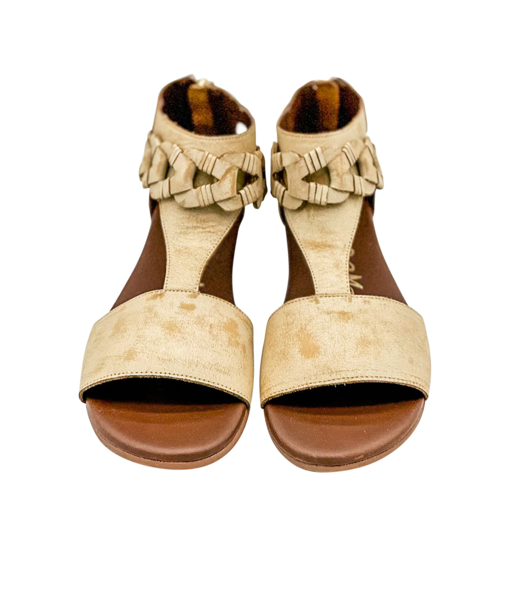 Loop D Loop Sandals White Leather Open Toe Back Zipper Naughty Monkey