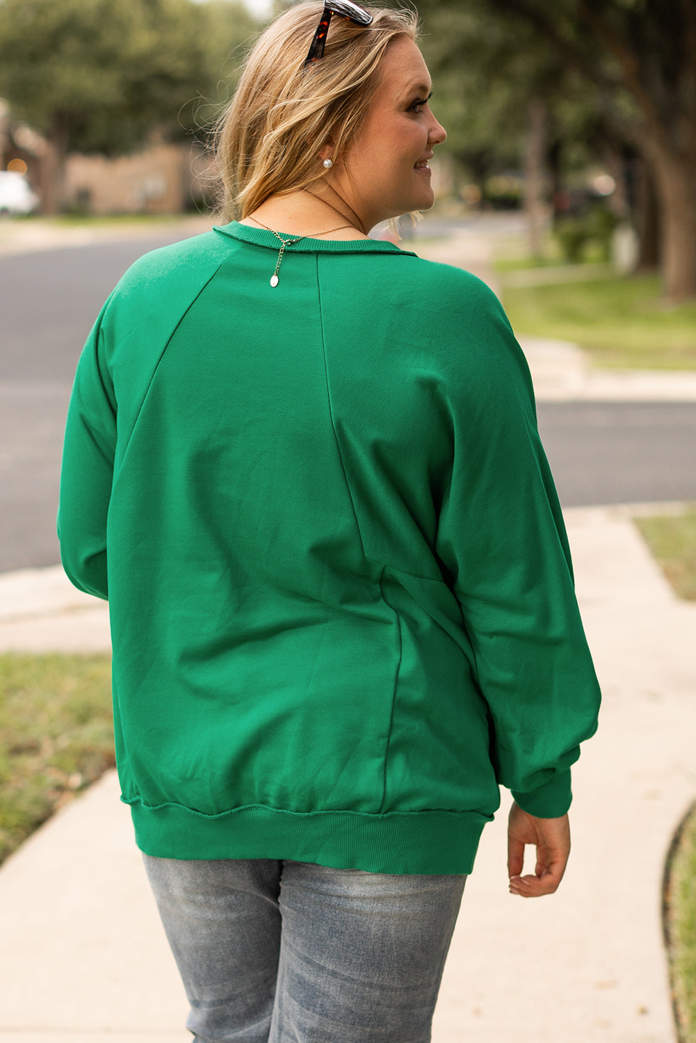 Chic bright green notch neck plus size sweatshirt with exposed seams