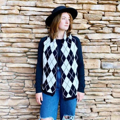 Chic argyle knit scarf for fall elegance