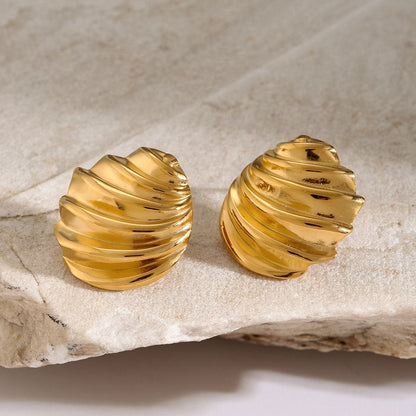 Stainless Steel Shell Shape Stud Earrings.