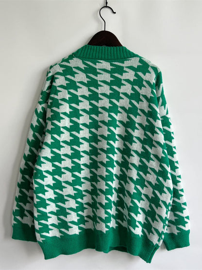 Houndstooth Botton Front  Cardigan with Pockets.