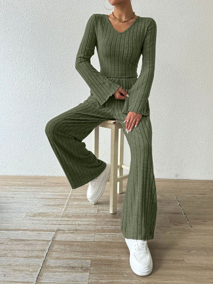 Chic ribbed V-neck long sleeve top and pocketed lounge pants set