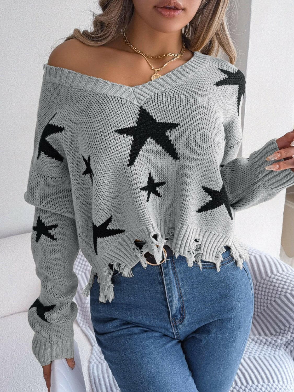 Star Pattern Distressed V-Neck Cropped Sweater.