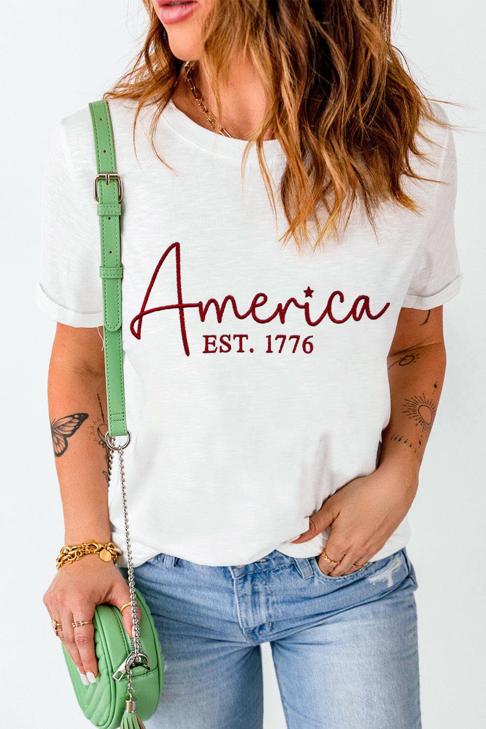 Letter Graphic Round Neck Short Sleeve T-Shirt.