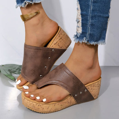 Chic mid-heel wedge sandals