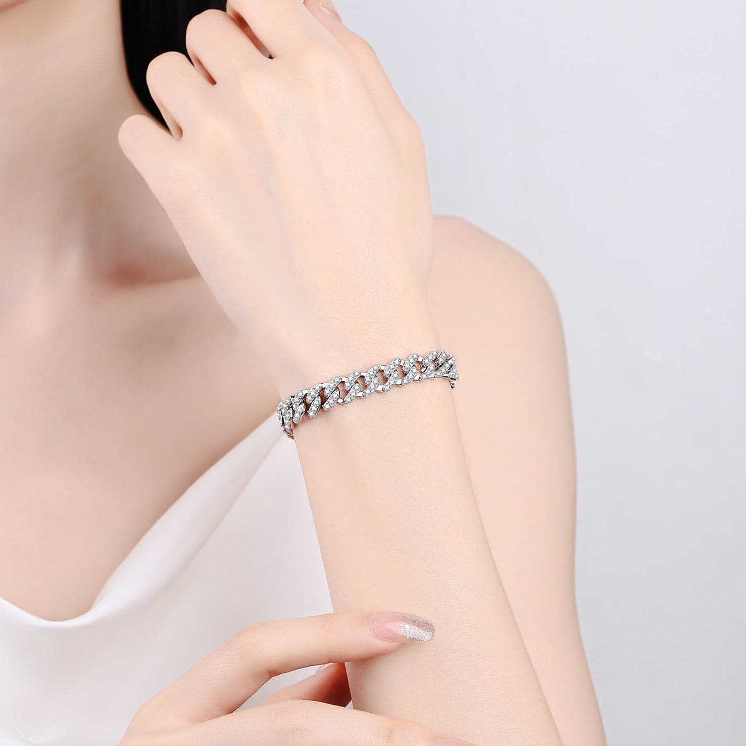 4.63 Carat Moissanite 925 Sterling Silver Bracelet.