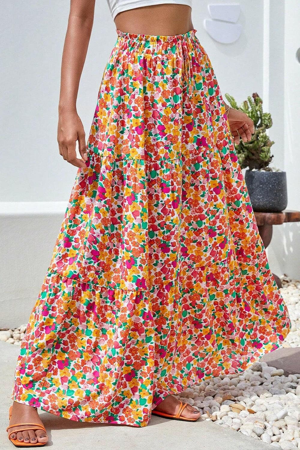 Printed Elastic Waist Maxi Skirt.