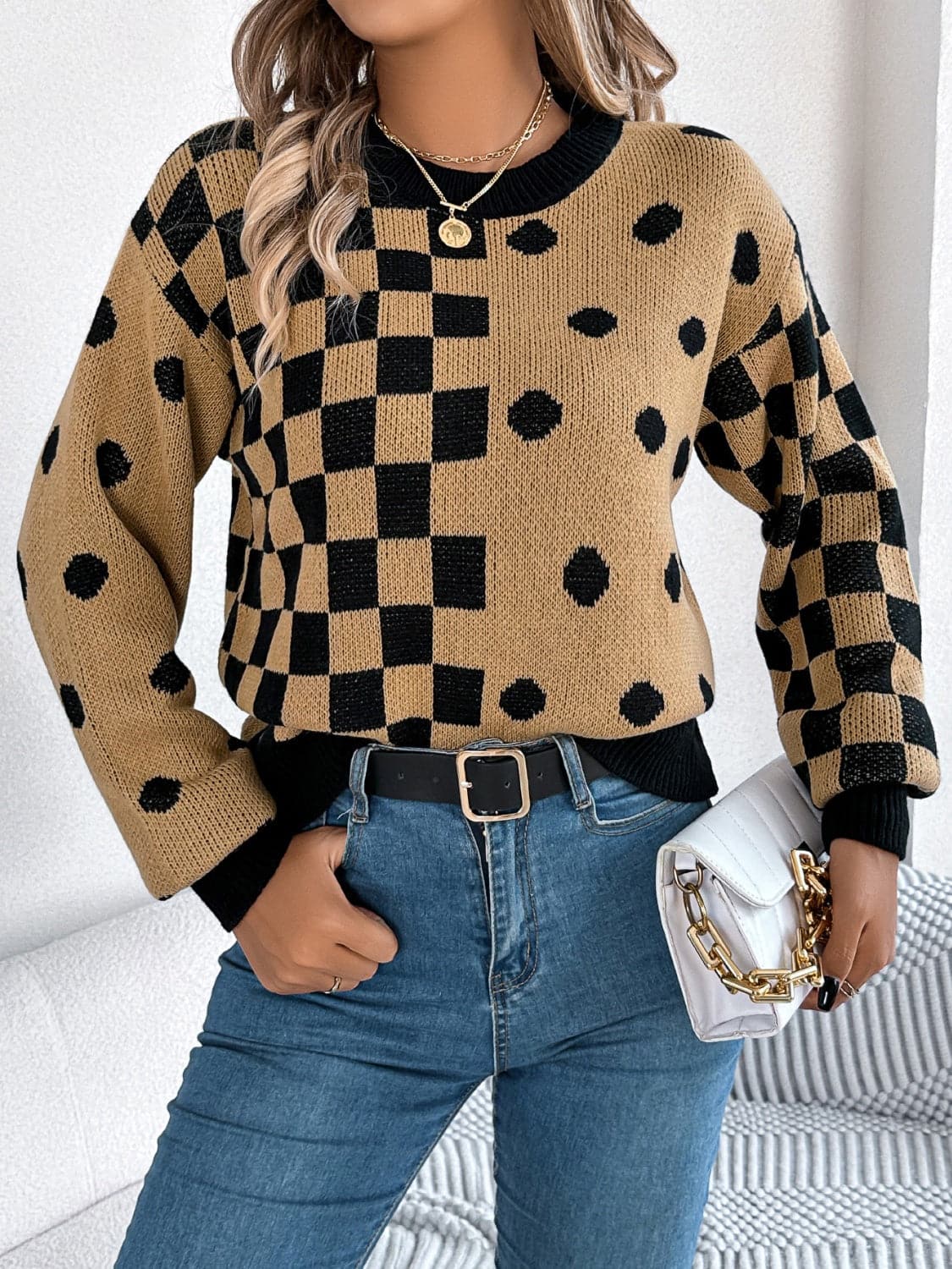 Plaid Round Neck Long Sleeve Sweater.