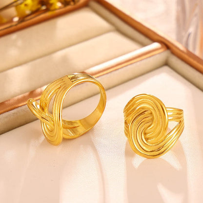 Elegant 18K gold-plated twisted band ring