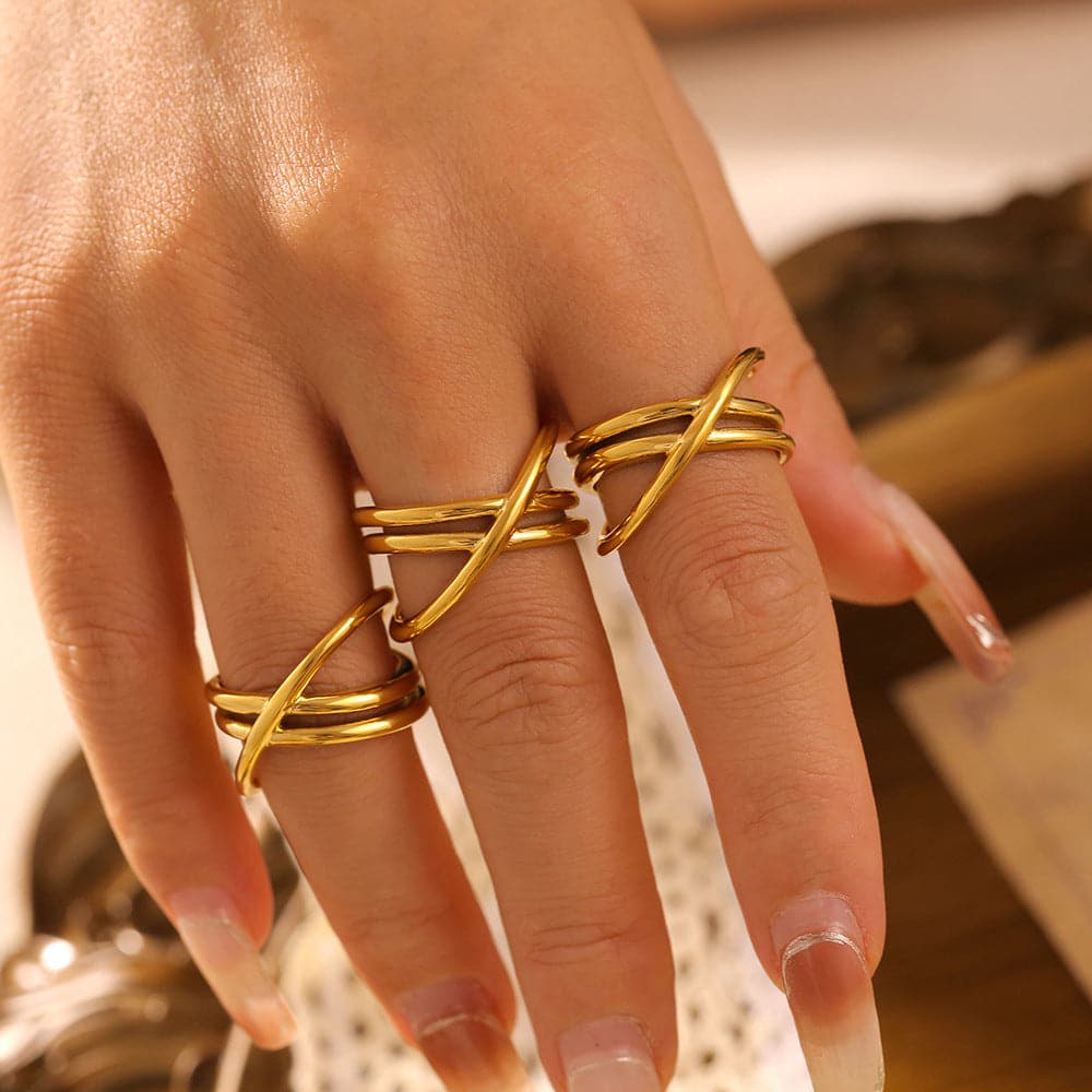 Elegant 18K gold-plated double crisscross ring