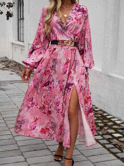 Elegant midi dress with long sleeves