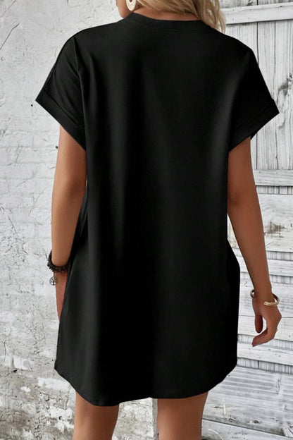 Casual pocketed round neck tee dress