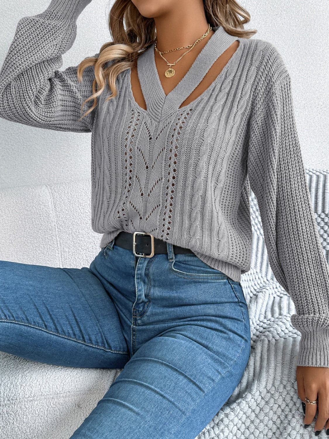 Chic v-neck long sleeve top