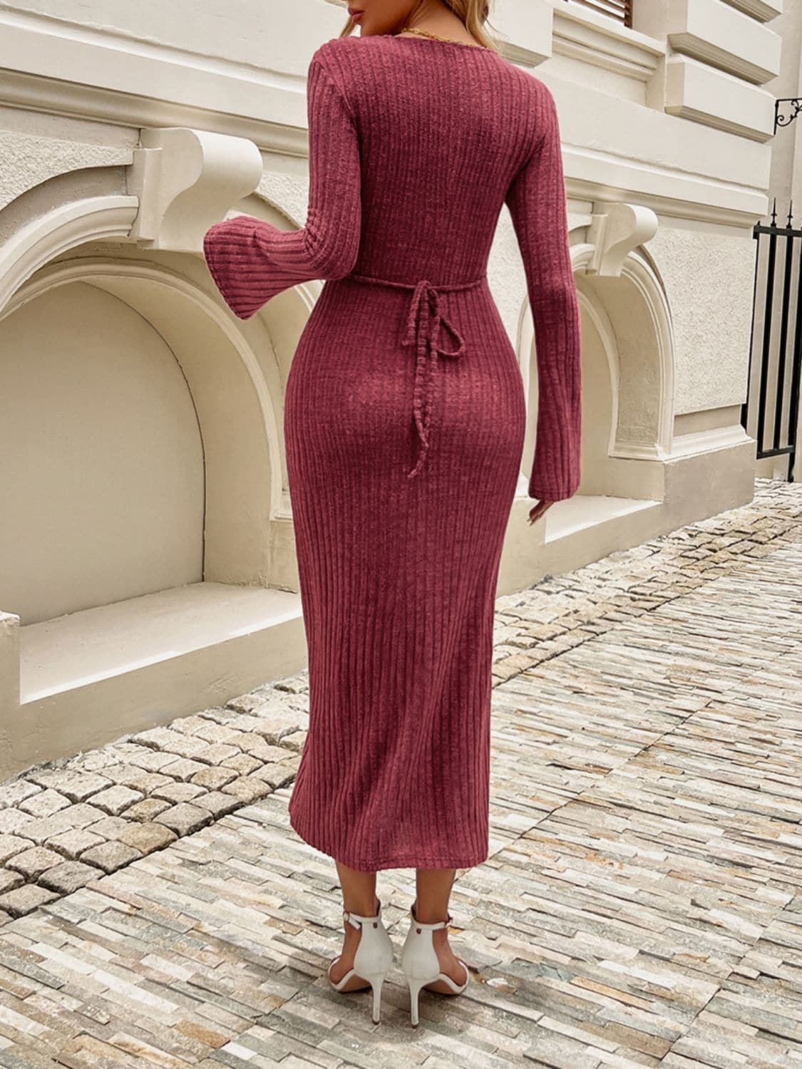 Chic tied v-neck long sleeve sweater dress