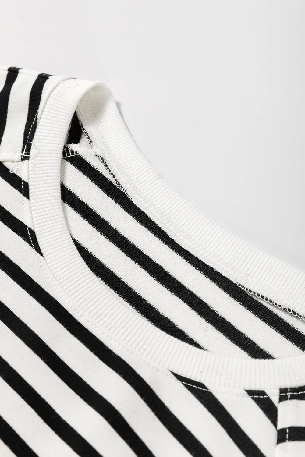Black Stripe Raglan Sleeve Side Slits Loose Sweatshirt Love Salve
