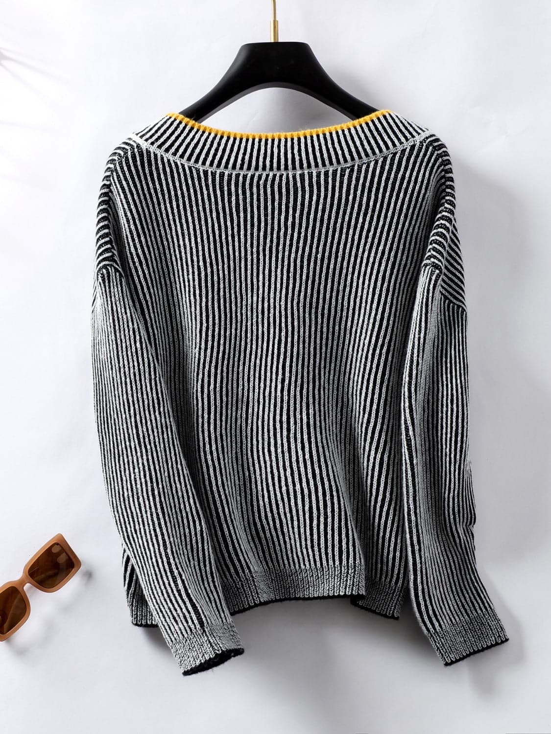 V-neck striped sweater - 100% polyester