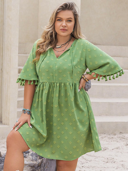 Plus Size Tied Tassel Half Sleeve Mini DressUpgrade Your Style with our Plus Size Tied Tassel Half Sleeve Mini Dress
 
 
Features: Tied, Ruched, Tassel
 
Sheer: Opaque
 
Stretch: No stretch
 
Material: 100% poLove Salve Size Tied Tassel Half Sleeve Mini Dressjust arrived