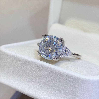 5 Carat Moissanite 925 Sterling Silver Ring.