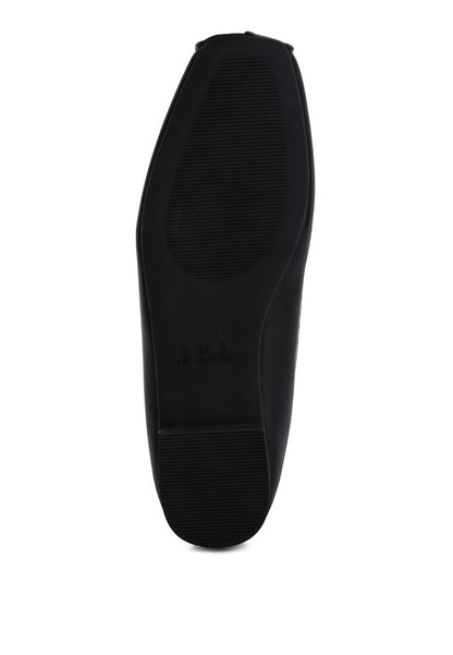 Sustainable elegance: Leina eco-friendly ballet flats