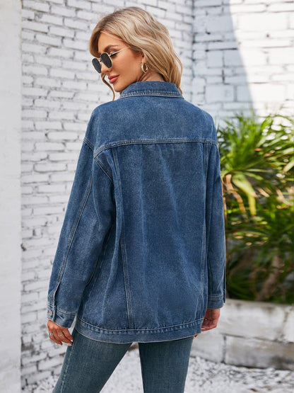 Chic button-up denim jacket with long sleeves