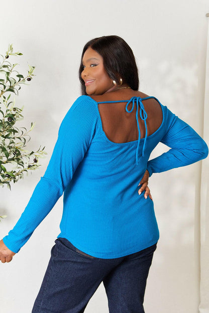 Culture Code Full Size Ribbed Sweetheart Neck Knit Top.