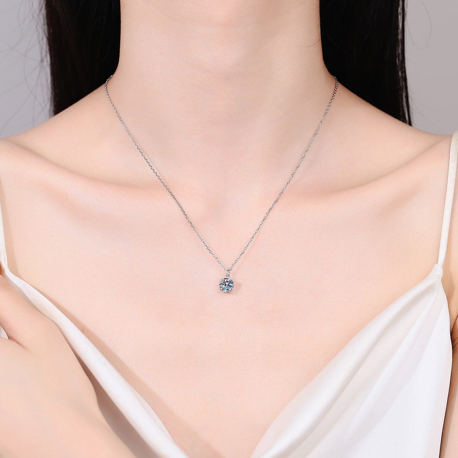 1 Carat Moissanite 925 Sterling Silver Necklace.