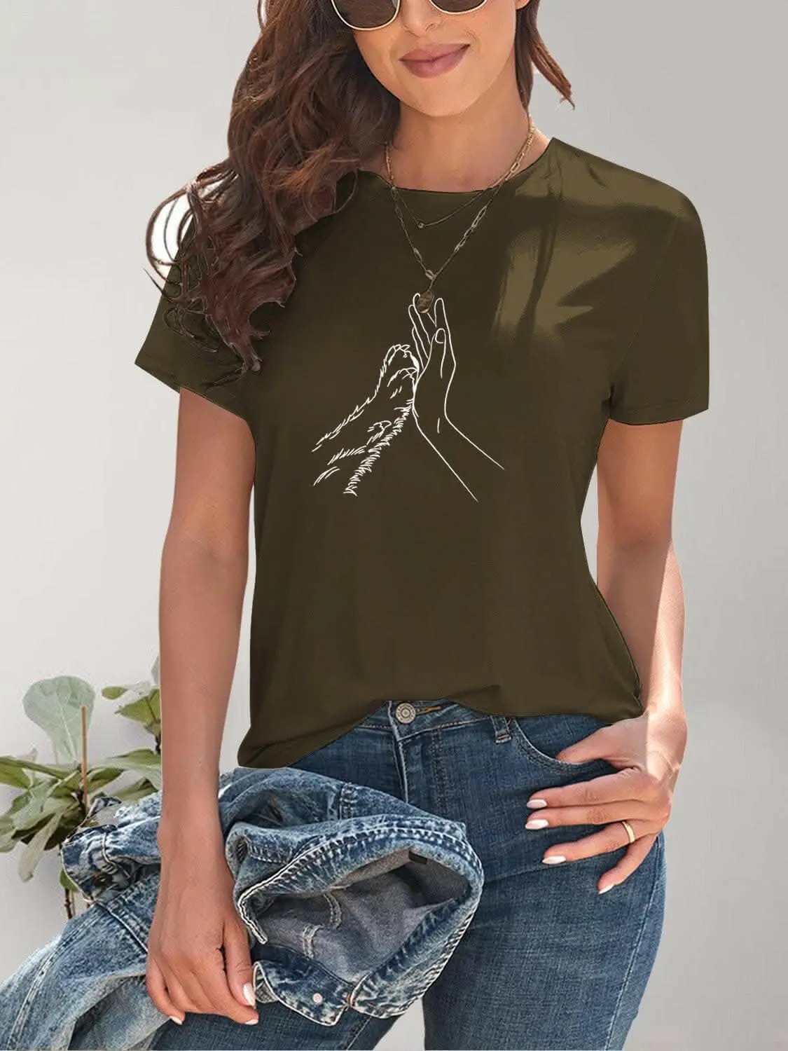 Graphic tee with round neck design - Love Salve 