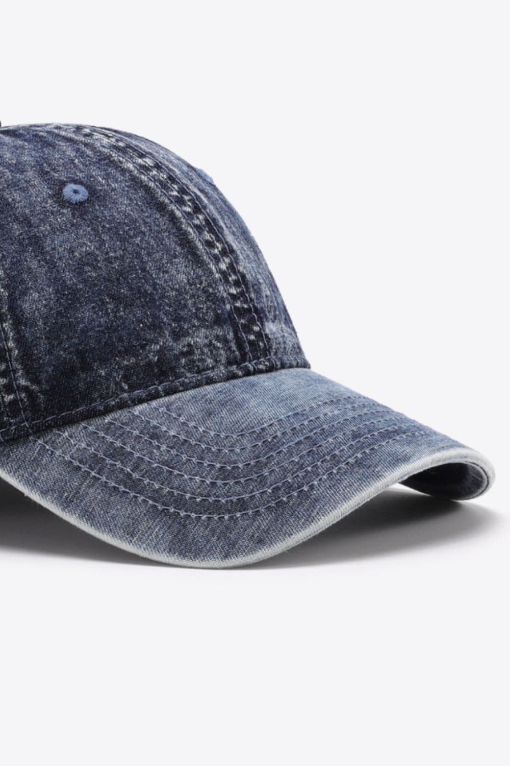 Plain Adjustable Baseball Cap.