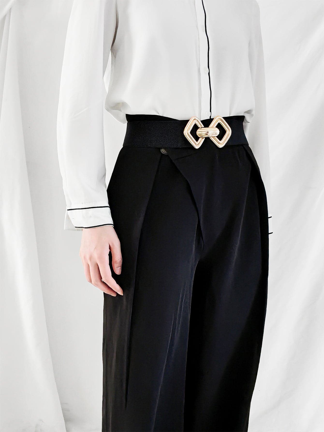 Geometric Buckle Elastic Wide Belt.