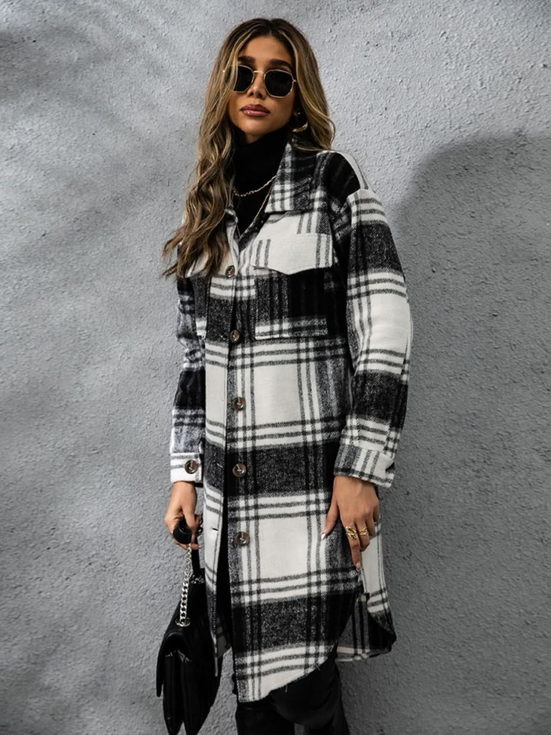 Plaid collared long sleeve coat