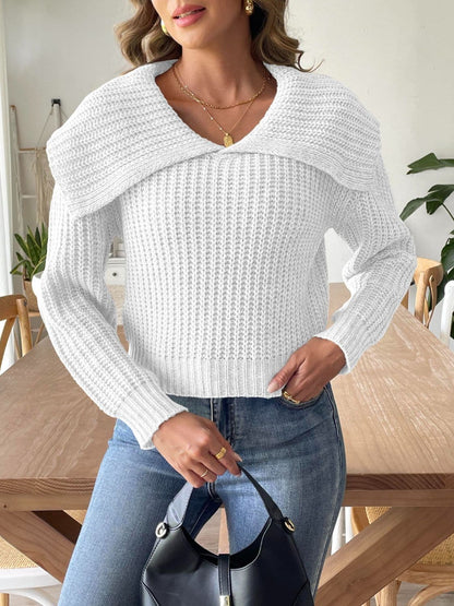 Cozy cable-knit long sleeve sweater for stylish layering