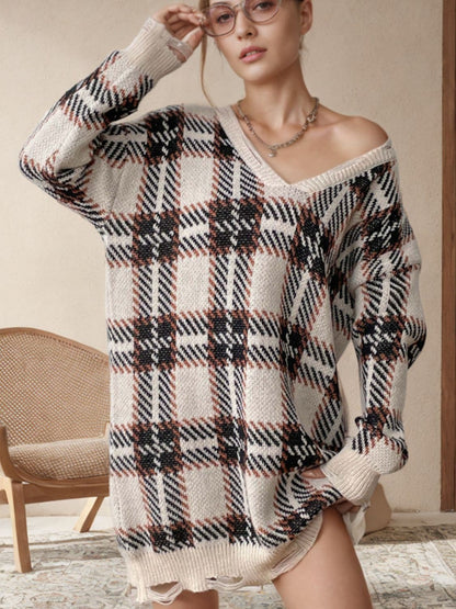 Chic distressed plaid sweater dress with v-neck and long sleeves