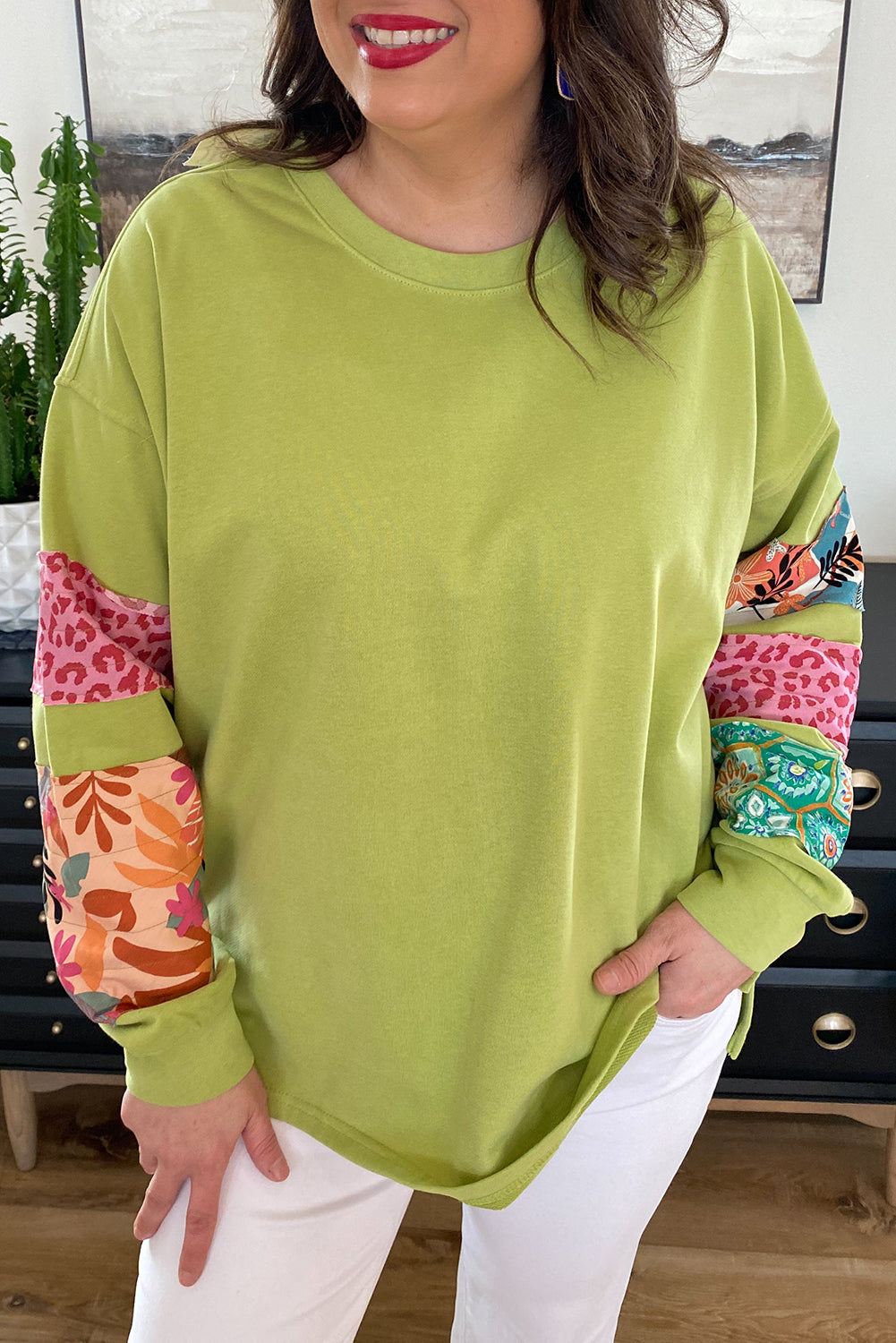 Chic green plus size split sweatshirt