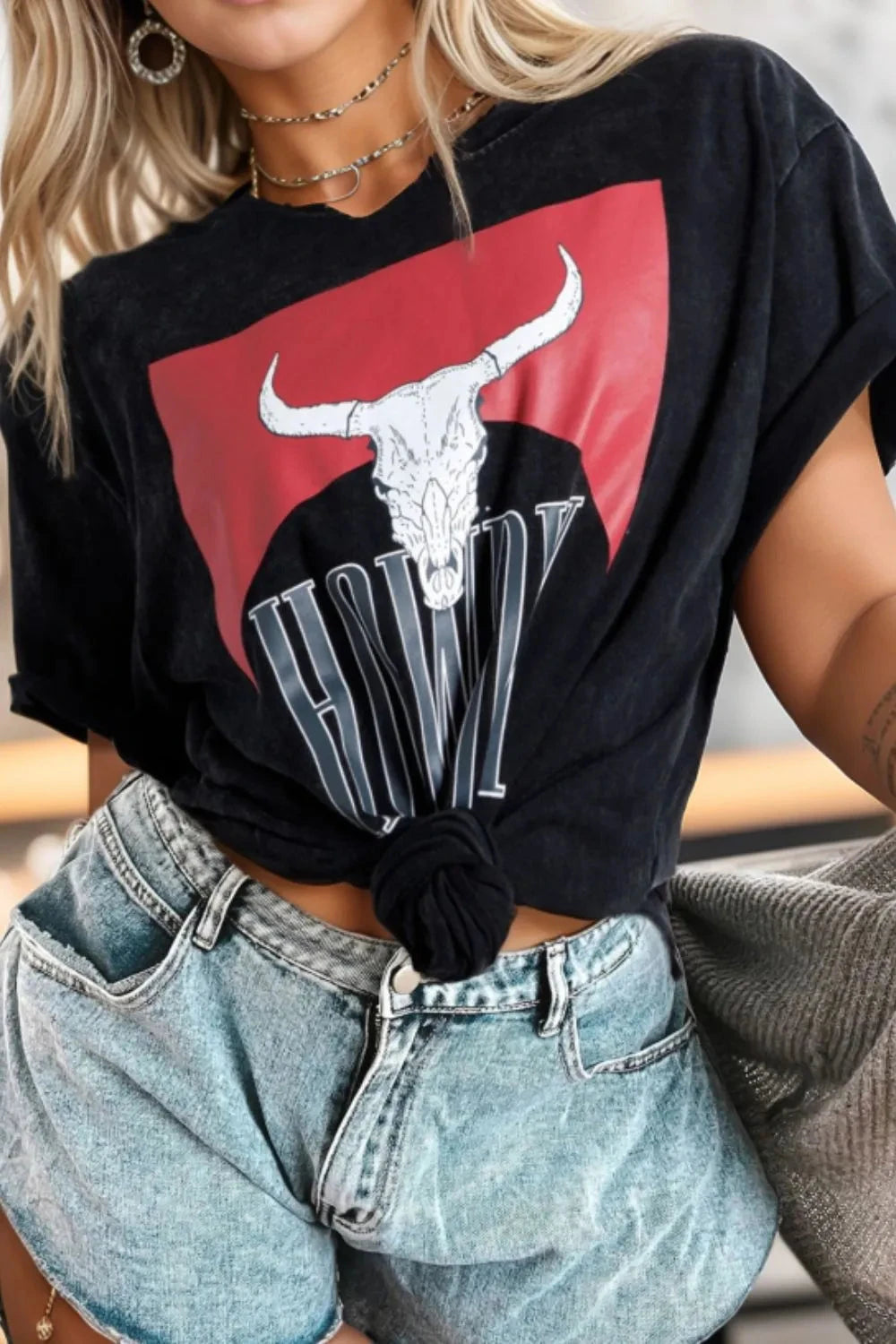 Western HOWDY Steer Head Print Side Slits Loose Fit T Shirt Simply Love