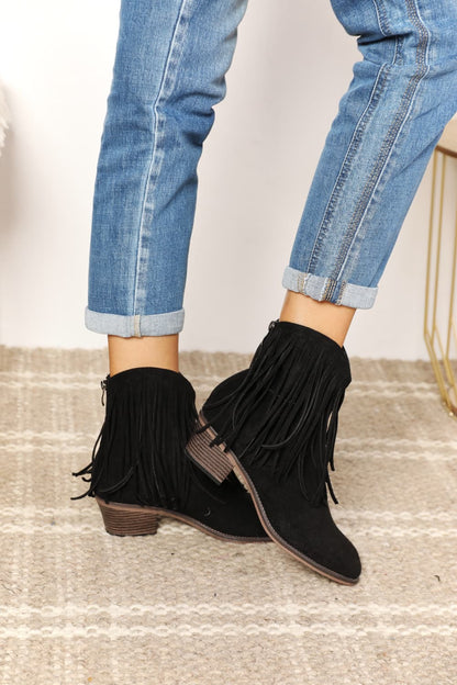 Legend Women's Fringe Cowboy Western Ankle Boots.