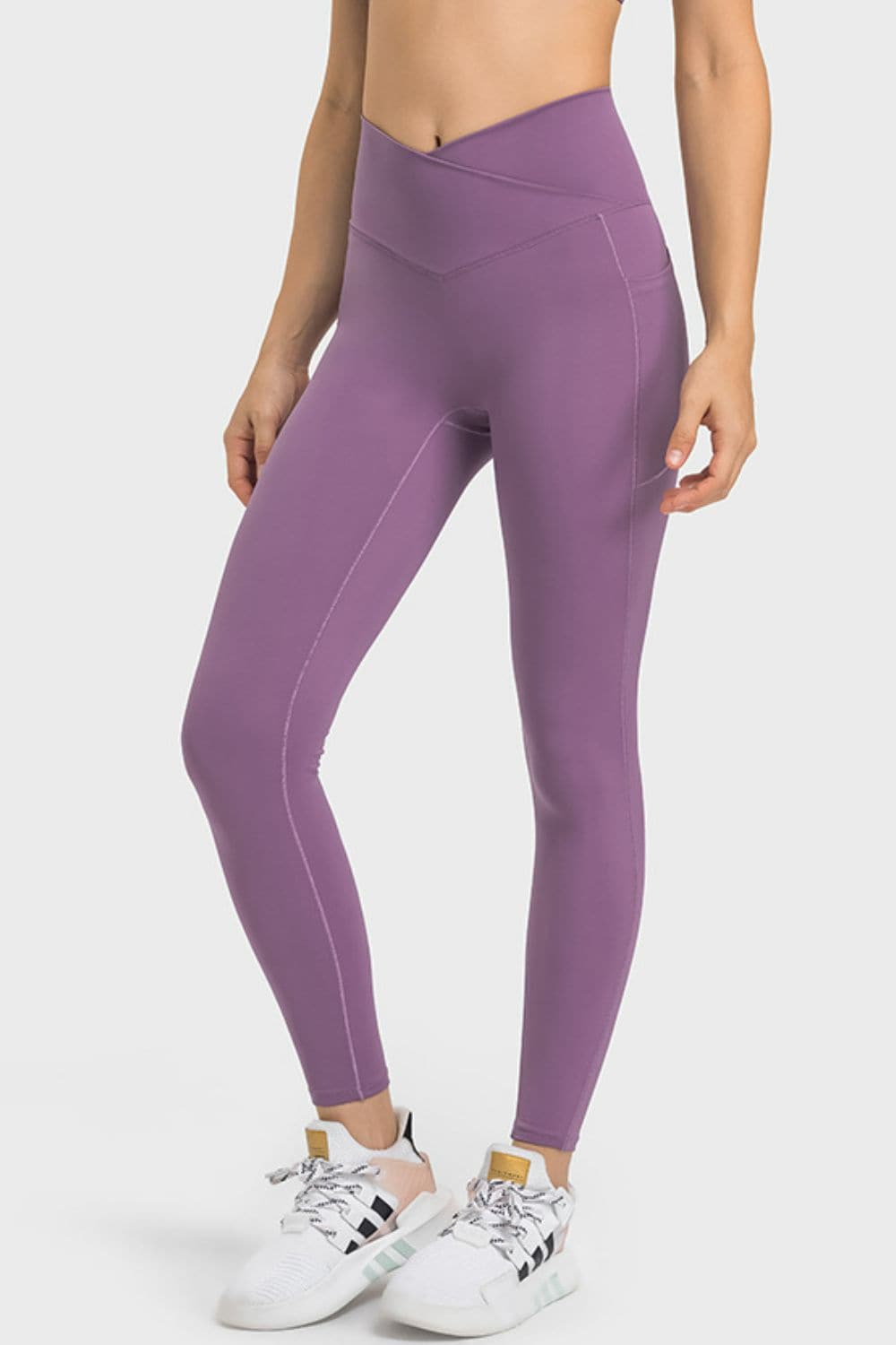 V-Waist Yoga Leggings with Pockets.