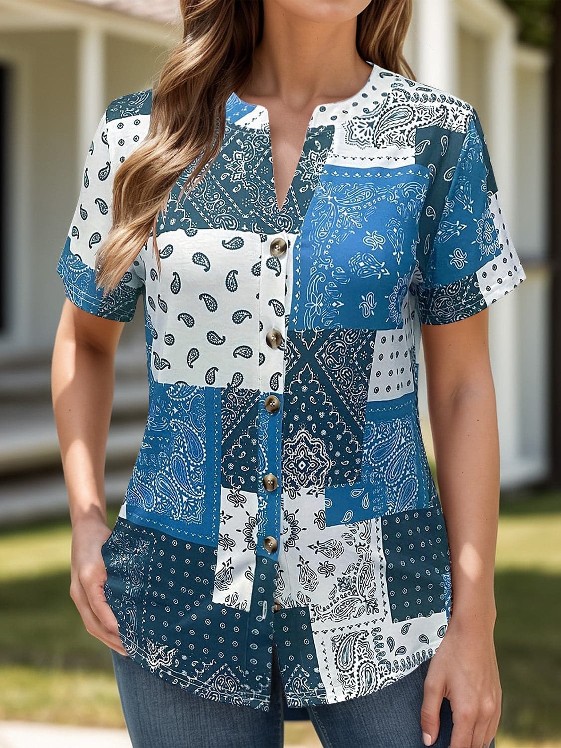 Printed Notched Short Sleeve Blouse.