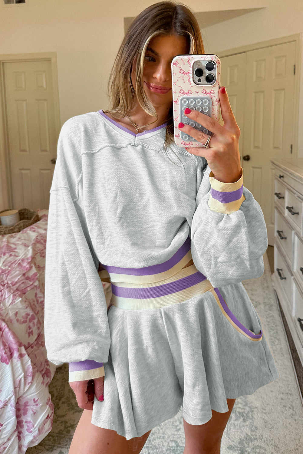 Premium Light Grey Contrast Striped Cropped Pullover And Short Set Dear-Lover Dropshipping