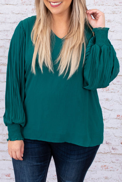 Chic green pleated bubble sleeve blouse for plus sizes