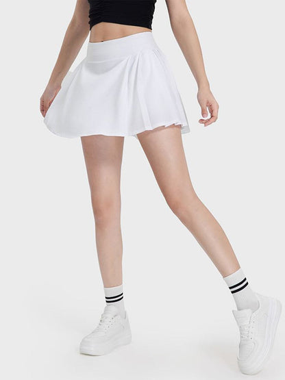 Pleated Detail Mid-Rise Waist Active Skirt.