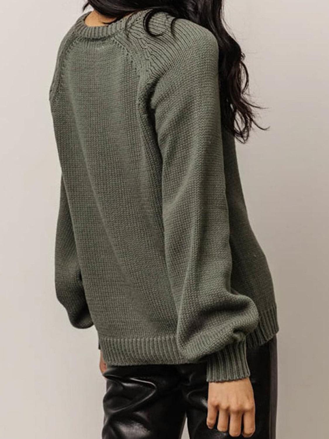 Buttoned Round Neck Long Sleeve Sweater.