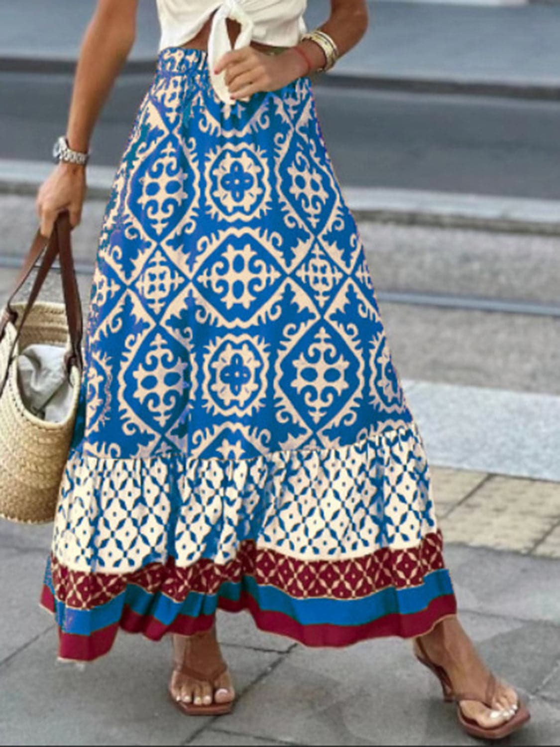 Geometric Elastic Waist Maxi Skirt.